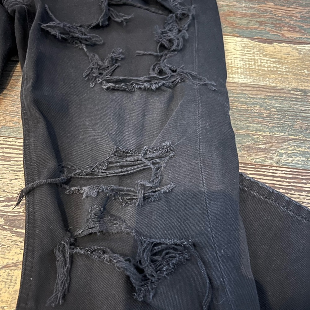 Mom Ripped Jeans - Picture 3 of 10